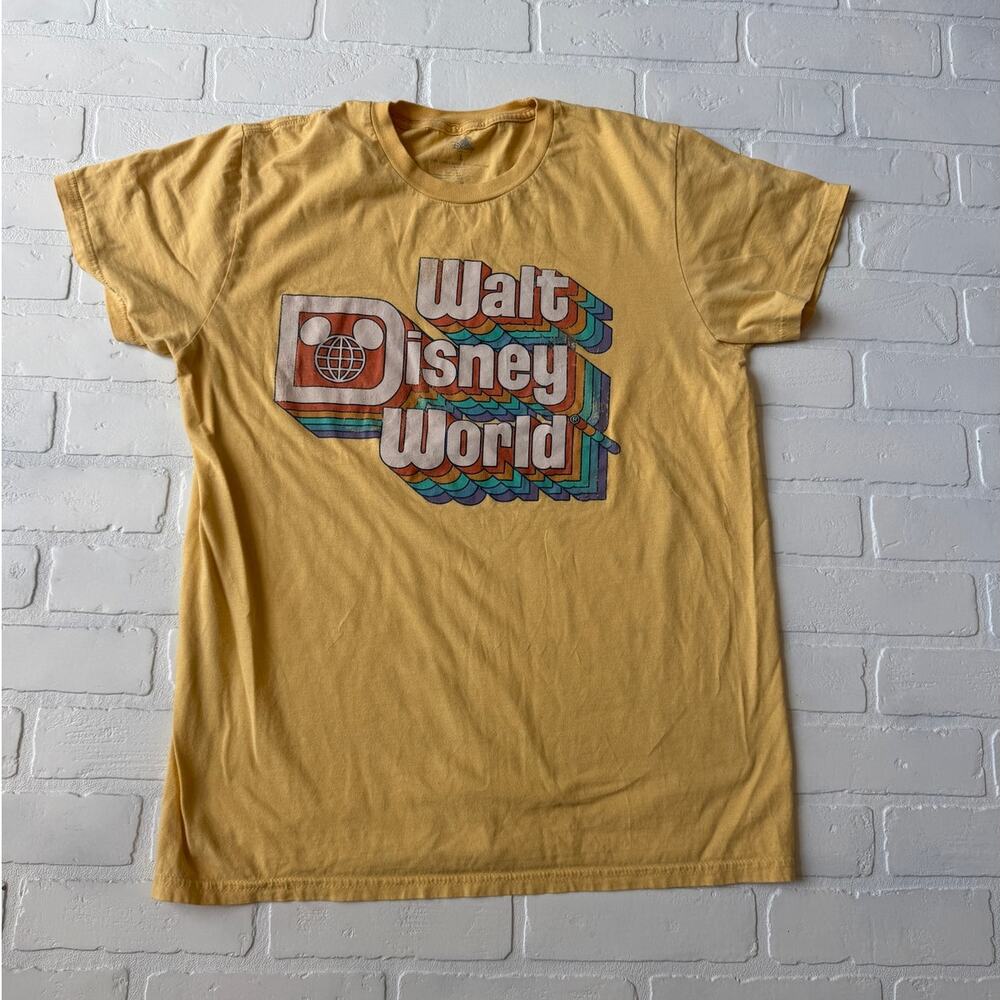 Disney Yellow Vintage Letter Mickey Ears Print Women's Tshirt sz Large